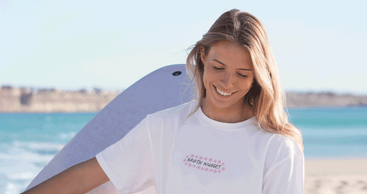 Life is Better When You Surf® - Laura Michelmore