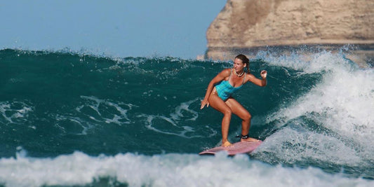 Life isBetter when You Surf® - Shannon Seyb